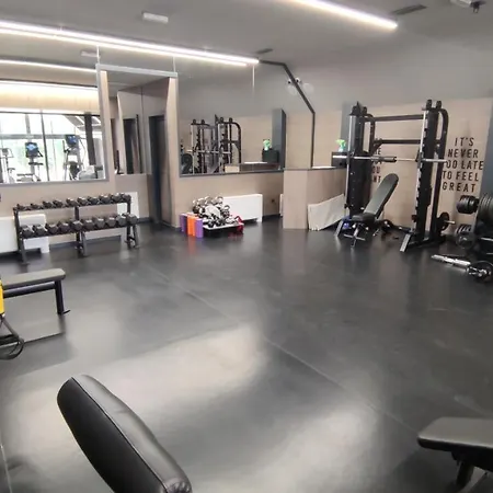 شقة Gold Pine Titova *